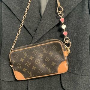 LOUIS VUITTON CLUTCH BAG 2WAYS ✅AUTHENTIC